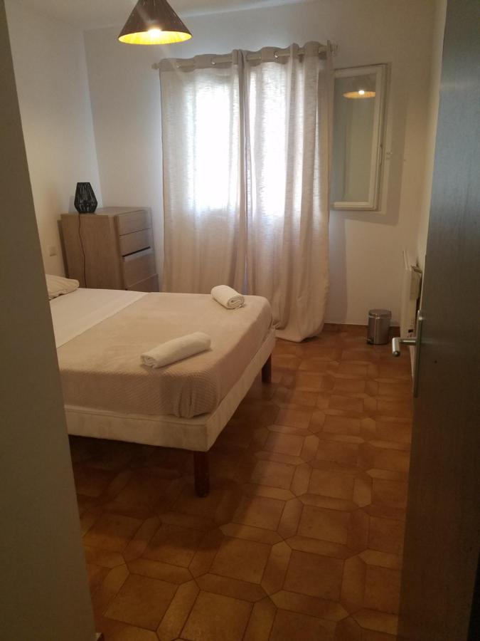 Chambres D Hotes A 20 Pas De La Plage 鲁西亚纳 外观 照片